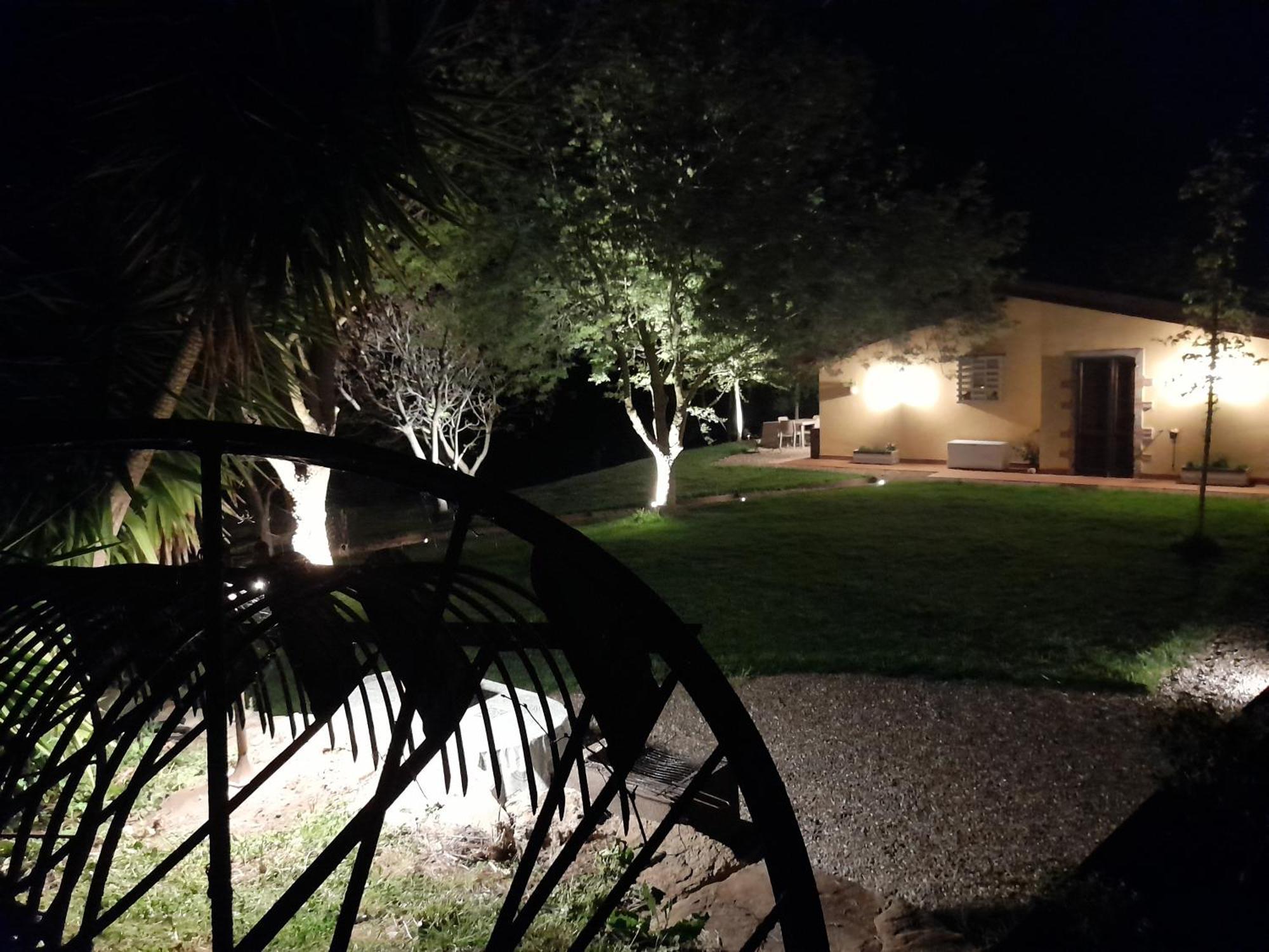 Agriturismo La Sorgente ฟอนเตบลันดา ภายนอก รูปภาพ